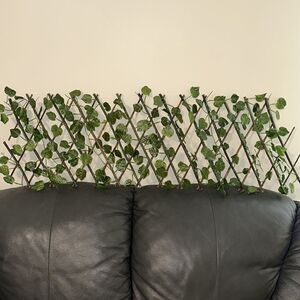 Decorative Expandable Vine Branches Fence